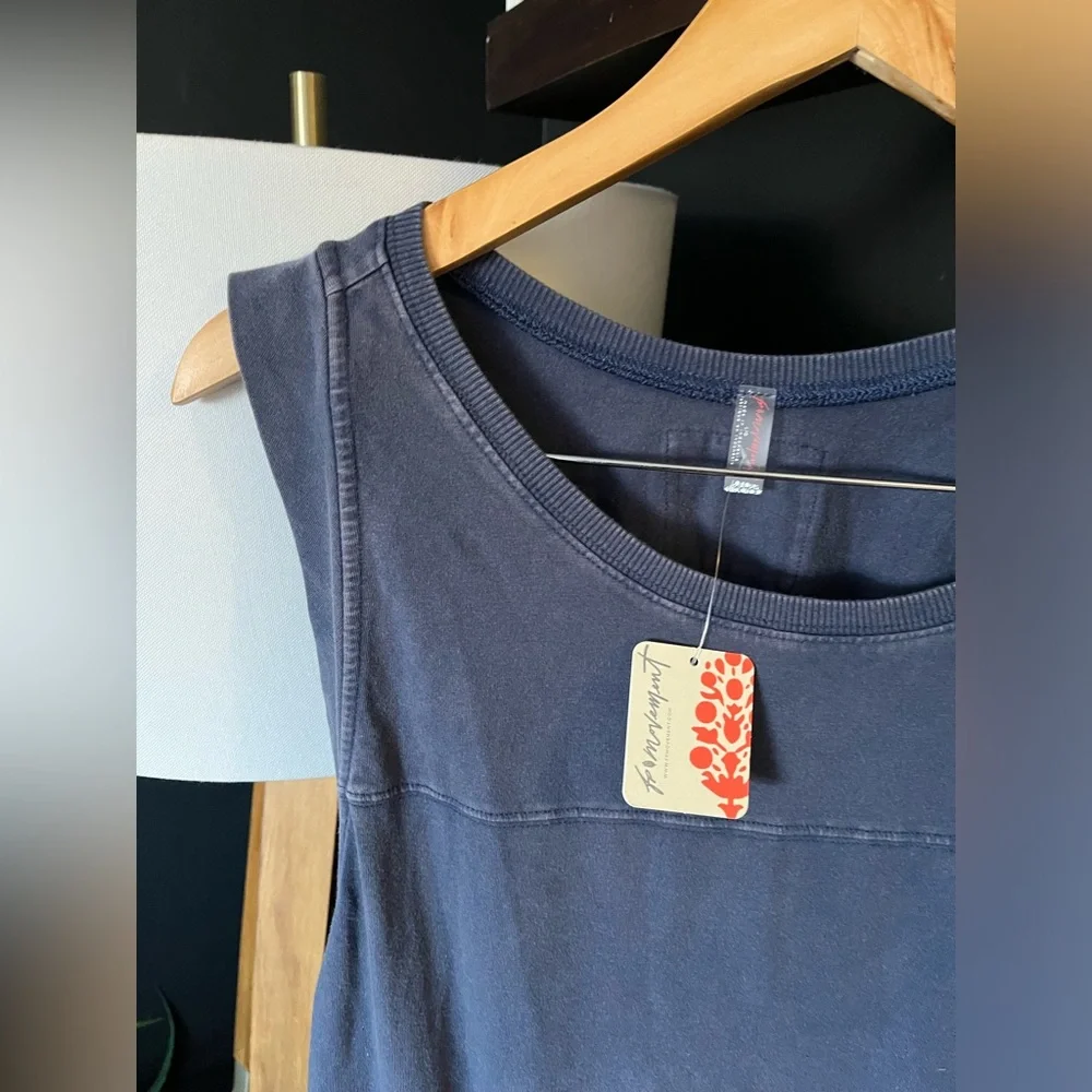 NWT FREE PEOPLE MOVEMENT Hot Shot Twisted Onesie In Supernova MSRP $80 - Picture 6 of 10